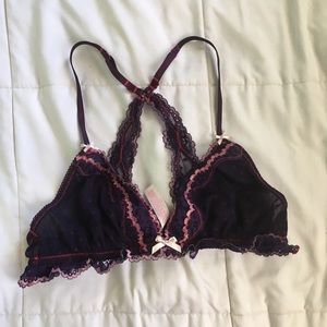 Victoria’s Secret lace bralette